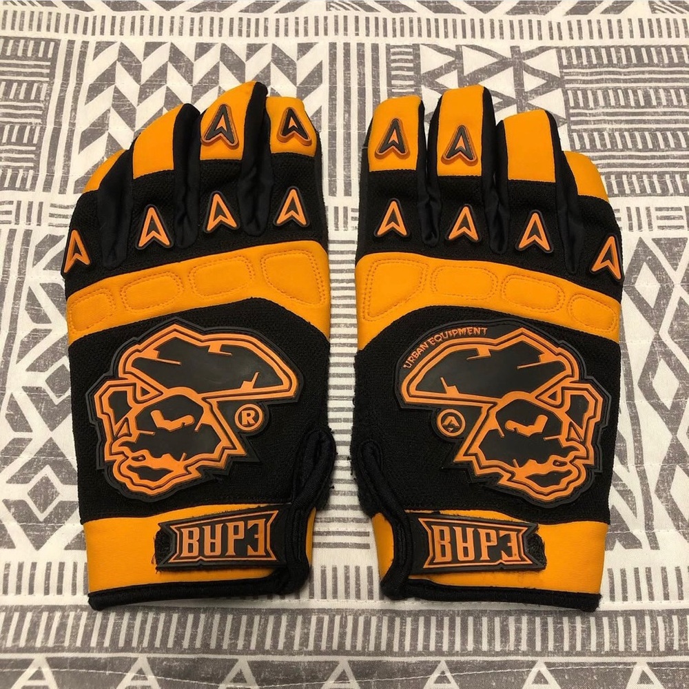 A Bathing Ape Bape Racing Gloves Size Medium